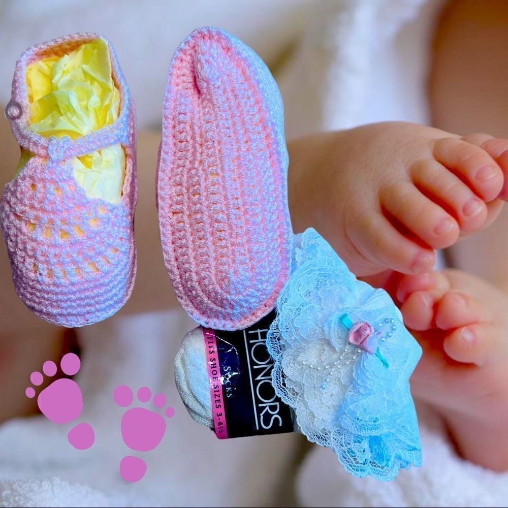 Newborn Crochet  Infant Baby Girl Shoes And New  Socks With Lace Size 3-4